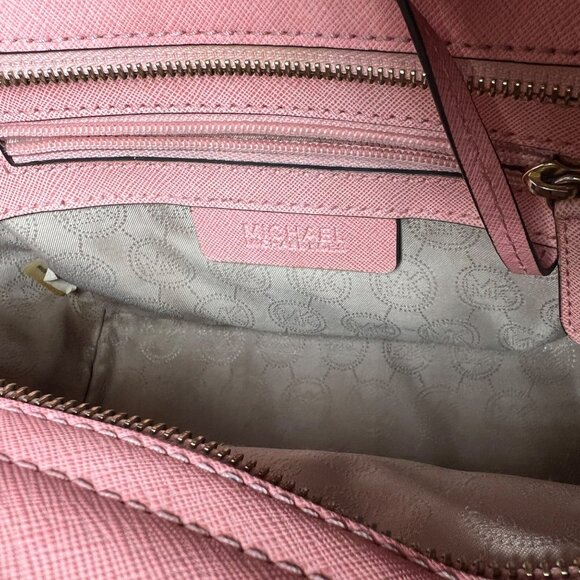 Michael Kors Pink Selma Studded Crossbody Bag Gold Accents Small - Picture 4 of 10